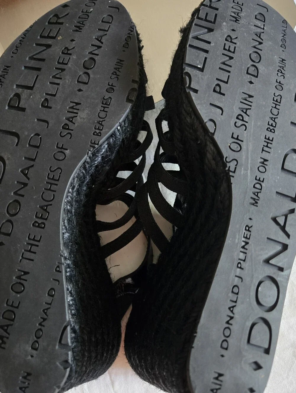 Donald J Pliner Signature Black Wedge Espadrille Sandals Size 7 Spain